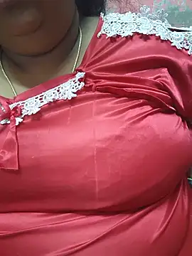 Snapshot of geetha431 chatting on 06/14/26, 06:32 geetha431 online show from 06/14/26, 06:32