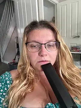 LucieLouBabe online show from 07/01/26, 11:12