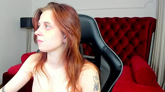 FreyaVeys online show from 07/12/26, 05:20