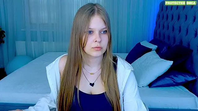 Snapshot of Helena_TVS chatting on 05/26/26, 09:27 Helena TVS online show from 05/26/26, 09:27