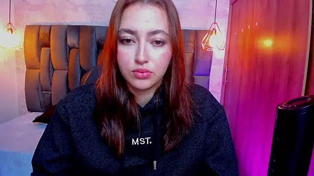 Snapshot of Miel_ferrer chatting on 07/12/26, 03:47 Miel ferrer online show from 07/12/26, 03:47