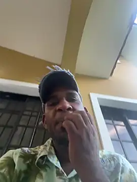 Snapshot of rafa037 chatting on 06/16/26, 11:18 rafa037 online show from 06/16/26, 11:18