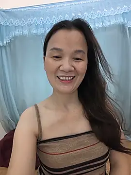 Snapshot of Lye_lovely chatting on 06/03/26, 01:25 Lye lovely online show from 06/03/26, 01:25