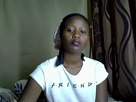 Snapshot of Tamiaa_22 chatting on 06/02/26, 10:17 Tamiaa 22 online show from 06/02/26, 10:17