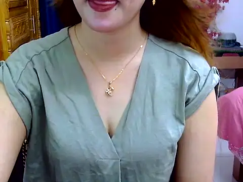 Snapshot of Adiba_Obu_20 chatting on 06/09/26, 05:02 Adiba Obu 20 online show from 06/09/26, 05:02