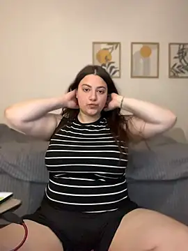 cutie doll  online show from 05/30/26, 01:03
