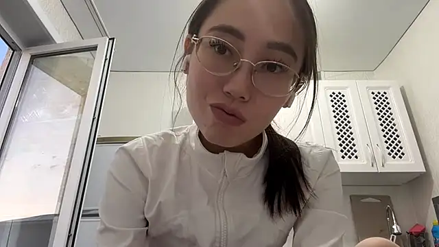 VickieTrudo online show from 06/22/26, 10:51