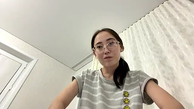 VickieTrudo online show from 07/01/26, 09:14