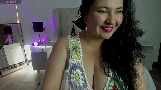 JadeBellee online show from 06/12/26, 06:18