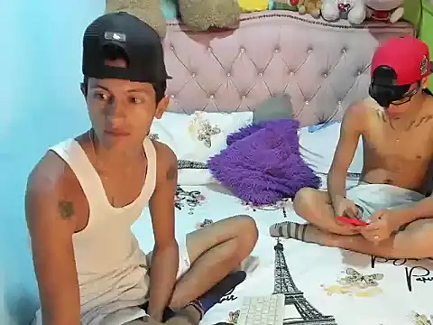 sexy guys23 online show from 06/16/26, 02:14