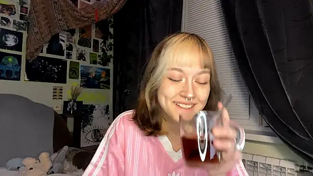 Snapshot of YourFavoriteAltgirl chatting on 05/30/26, 11:13 YourFavoriteAltgirl online show from 05/30/26, 11:13
