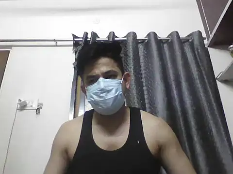 Snapshot of Nivan_7251_1 chatting on 05/24/26, 10:09 Nivan 7251 1 online show from 05/24/26, 10:09