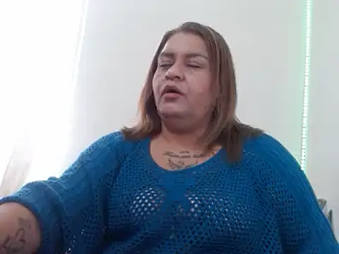 Snapshot of naylah_dayan chatting on 06/22/26, 05:43 naylah dayan online show from 06/22/26, 05:43
