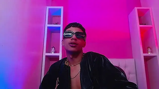 Snapshot of jl_brayan12 chatting on 06/23/26, 08:12 jl brayan12 online show from 06/23/26, 08:12