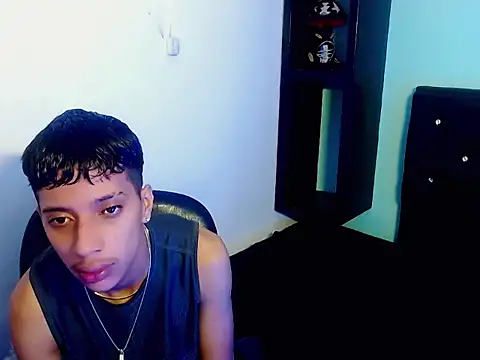 Snapshot of jl_brayan12 chatting on 07/13/26, 04:48 jl brayan12 online show from 07/13/26, 04:48