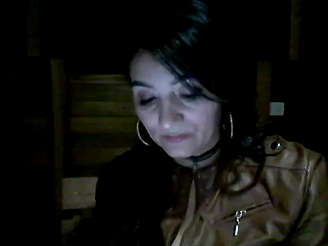 Snapshot of Anlly_garcia002 chatting on 05/24/26, 12:04 Anlly garcia002 online show from 05/24/26, 12:04