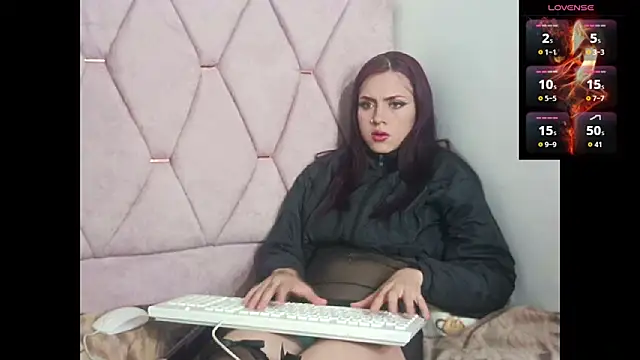 ashleysmithss online show from 06/20/26, 06:38