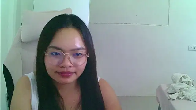Snapshot of AlethiaBratsch chatting on 05/31/26, 06:09 AlethiaBratsch online show from 05/31/26, 06:09
