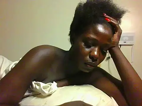 Snapshot of shugabaibe chatting on 06/02/26, 03:19 shugabaibe online show from 06/02/26, 03:19