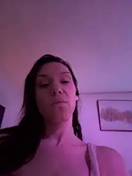 Snapshot of cynGoddess chatting on 05/22/26, 08:21 cynGoddess online show from 05/22/26, 08:21