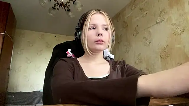 SusanaLeichty online show from 05/28/26, 07:27