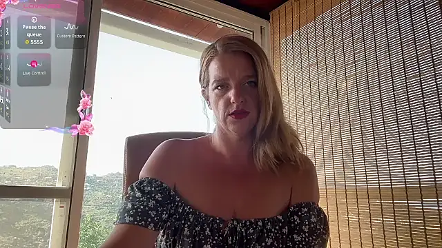 Snapshot of Sexy_Nicolette_Dutch chatting on 07/11/26, 07:44 Sexy Nicolette Dutch online show from 07/11/26, 07:44