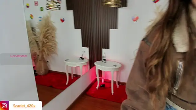 Scarlett  Cooper  1 online show from 06/25/26, 01:59