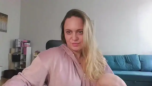 MyauAlice online show from 06/01/26, 04:09