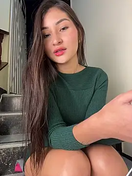 Snapshot of Aylin-fire chatting on 05/27/26, 02:41 Aylin-fire online show from 05/27/26, 02:41