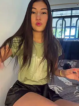 Aylin-fire online show from 07/04/26, 06:47