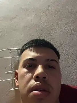 dariorivero10 online show from 05/26/26, 01:01