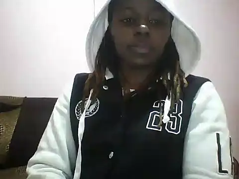 Snapshot of cuteberyle chatting on 06/03/26, 07:41 cuteberyle online show from 06/03/26, 07:41