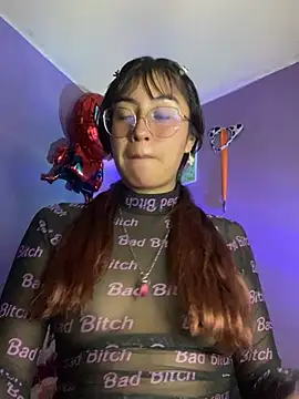 Snapshot of Leyla_collinss_ chatting on 07/14/26, 02:05 Leyla collinss online show from 07/14/26, 02:05