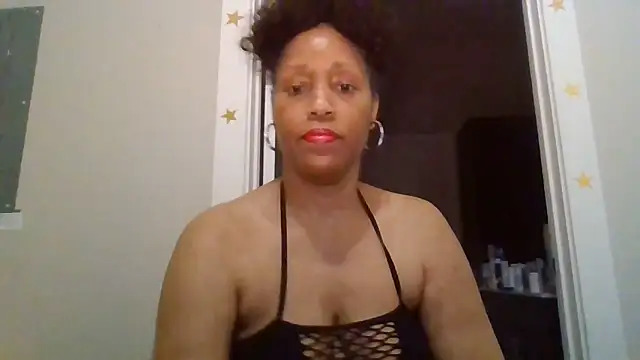 MsDeeLive online show from 05/30/26, 04:42