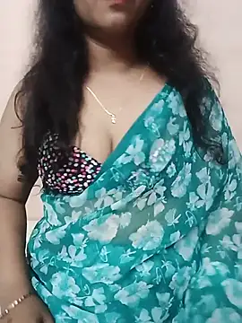 roopa   online show from 06/21/26, 01:35
