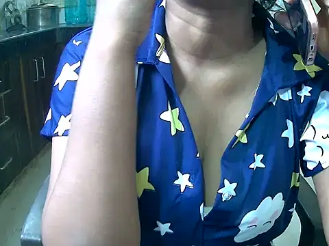 shallykaul online show from 07/10/26, 04:17