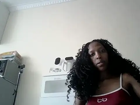 Snapshot of seshyy chatting on 05/23/26, 01:04 seshyy online show from 05/23/26, 01:04
