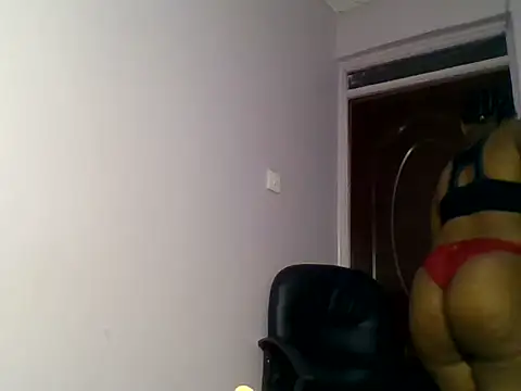 Snapshot of kittydew chatting on 05/24/26, 04:56 kittydew online show from 05/24/26, 04:56