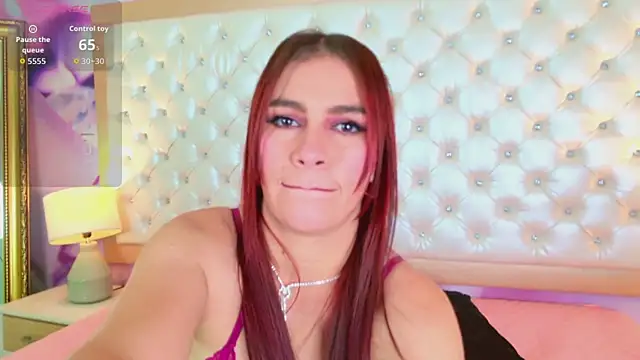 Snapshot of Valerykingsleyy chatting on 05/27/26, 12:57 Valerykingsleyy online show from 05/27/26, 12:57