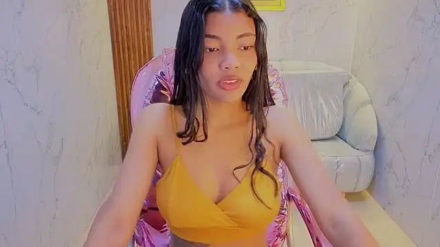 Snapshot of valentina_gomez_s chatting on 05/29/26, 12:36 valentina gomez s online show from 05/29/26, 12:36