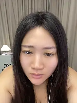 Luckysisi-s online show from 06/20/26, 02:31