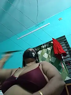 Snapshot of Adhora-54 chatting on 07/10/26, 12:41 Adhora-54 online show from 07/10/26, 12:41
