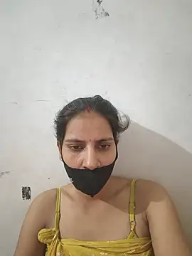 Snapshot of Neha-ji chatting on 06/21/26, 03:25 Neha-ji online show from 06/21/26, 03:25