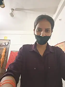 Snapshot of Neha-ji chatting on 06/27/26, 12:15 Neha-ji online show from 06/27/26, 12:15