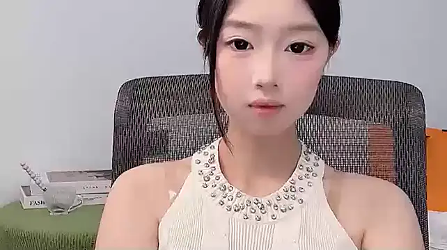 Yoyo33355 online show from 05/29/26, 02:53