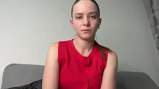 Snapshot of DanikaMory chatting on 06/14/26, 01:02 DanikaMory online show from 06/14/26, 01:02