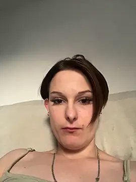 Quenn667 online show from 05/24/26, 06:57