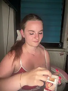 SecretSarah online show from 05/29/26, 02:59