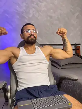 RoccoSaenz online show from 06/01/26, 07:48