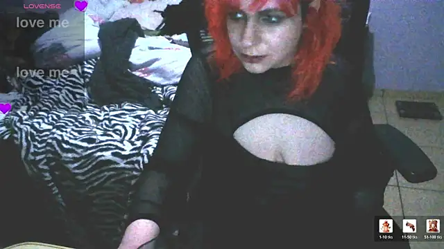 Snapshot of lelcompolal chatting on 07/12/26, 01:51 lelcompolal online show from 07/12/26, 01:51